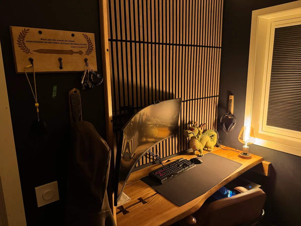 A wooden desk made from elm and white oak.